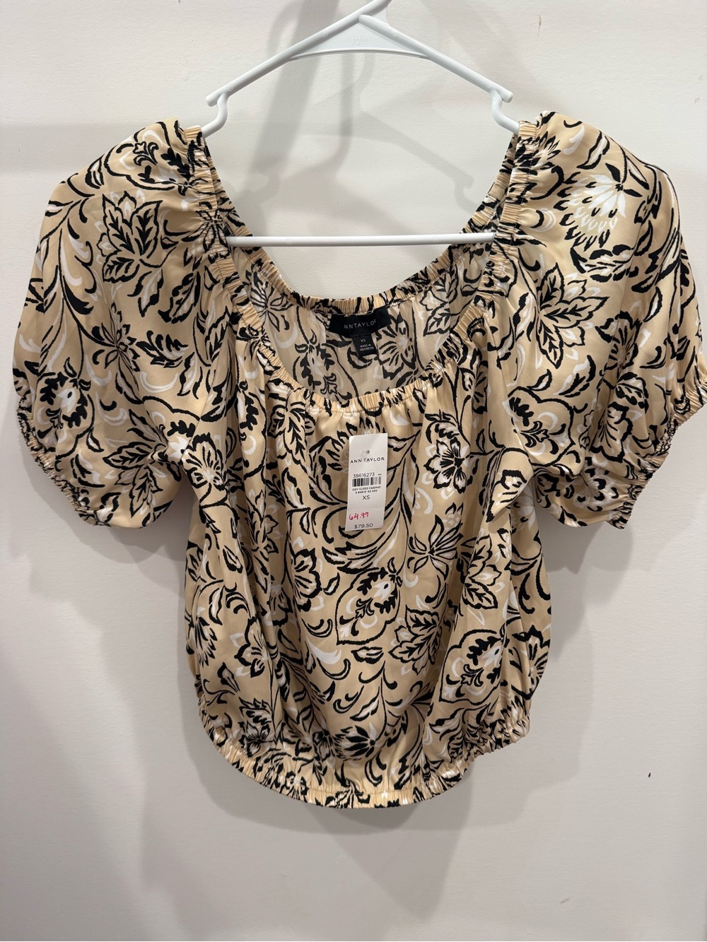 Ann Taylor Beige and Black Floral Puff-Sleeve Blouse XS